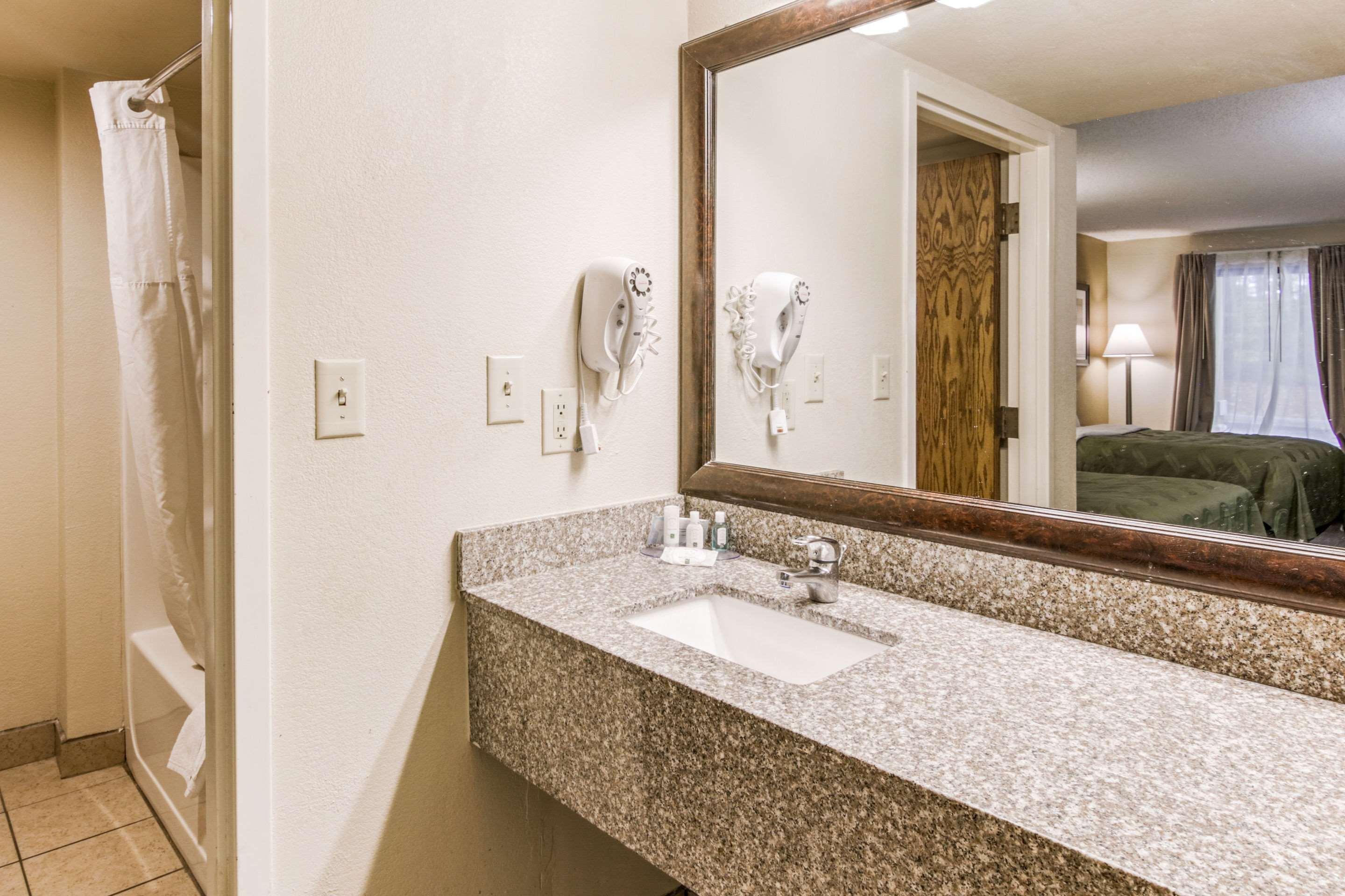 Quality Inn & Suites Atlanta Stone Mountain Kültér fotó