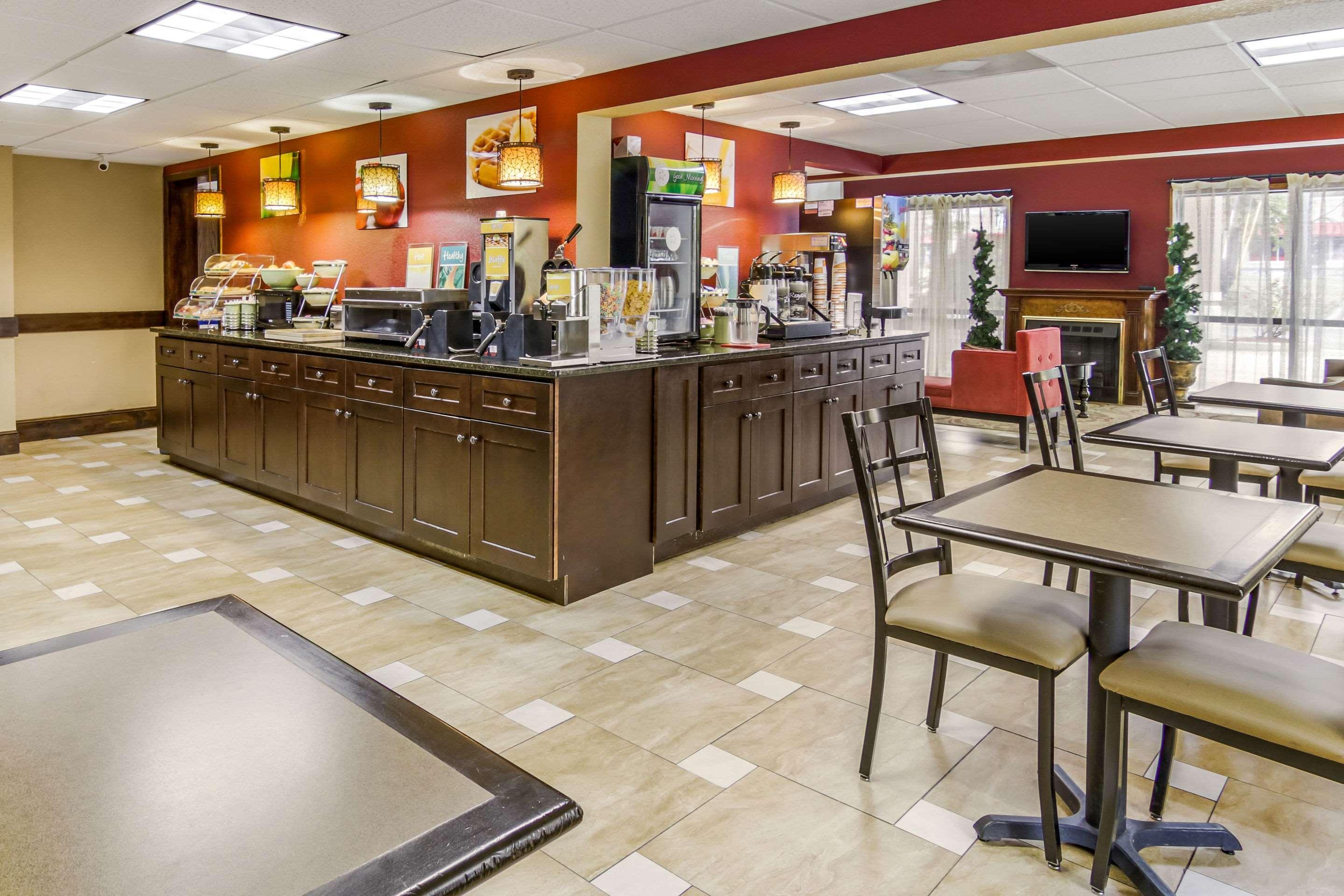 Quality Inn & Suites Atlanta Stone Mountain Kültér fotó